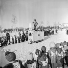 Зимний праздник | Дети. 1987 г., г.Северодвинск. Фото #C13358.