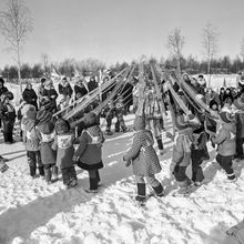 Лыжные соревнования воспитанников детских садиков | Дети. 1987 г., г.Северодвинск. Фото #C10478.