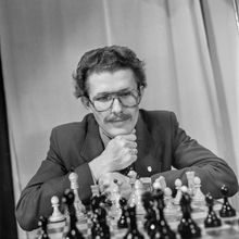 Шахматист | Горожане. 1987 г., г.Северодвинск. Фото #C11330.