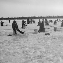 Рыбаки | Горожане. 1987 г., г.Северодвинск. Фото #C11081.