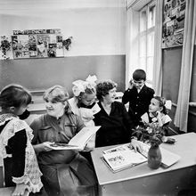 В классе | Школа. 1987 г., г.Северодвинск. Фото #C10857.
