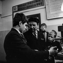 Урок труда у мальчиков | Школа. 1987 г., г.Северодвинск. Фото #C13588.