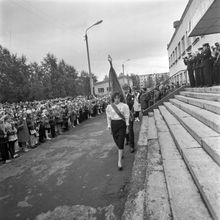 Школьная линейка 1 сентября | Школа. 1987 г., г.Северодвинск. Фото #C8415.