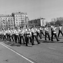 Пионерский парад | Школа. 1987 г., г.Северодвинск. Фото #C12549.