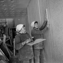 Маляры-штукатуры | Строительство. 1987 г., г.Северодвинск. Фото #C13650.