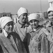 Бригада отделочниц | Строительство. 1988 г., г.Северодвинск. Фото #C14444.