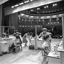 Конкурс парикмахерского мастерства | Быт. 1970-e гг., г.Северодвинск. Фото #C8763.