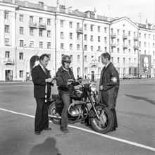 Общественный автоинспекторы | Силовые структуры. 1970-e гг., г.Северодвинск. Фото #C10086.