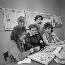 В городском совете пионерской организации | Горожане. 1985 г., г.Северодвинск. Фото #C4331.