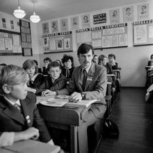 Встреча с молодым гвардейцем пятилетки | Школа. 1987 г., г.Северодвинск. Фото #C12173.