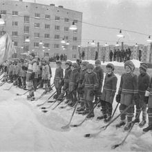 Хоккейный матч | Спорт. 1980-e гг., г.Северодвинск. Фото #C17400.