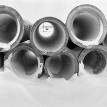 Трубы под снегом | Виды города. 1980-e гг., г.Северодвинск. Фото #C14216.