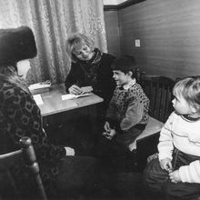 Горожане. 1990-e гг., г.Северодвинск. Фото #C3459.