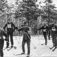Лыжные гонки | Спорт. 1990-e гг., г.Северодвинск. Фото #C7096.