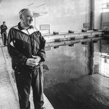 Последние дни работы бассейна «Дельфин».  | Спорт. 1990-e гг., г.Северодвинск. Фото #C10735.