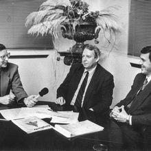 Интервью с мэром | Власть. 1994 г., г.Северодвинск. Фото #C8070.