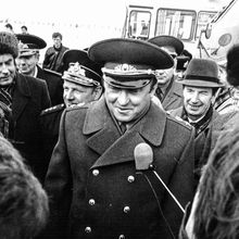 Приезд министра обороны | Власть. 1993 г., г.Северодвинск. Фото #C5241.