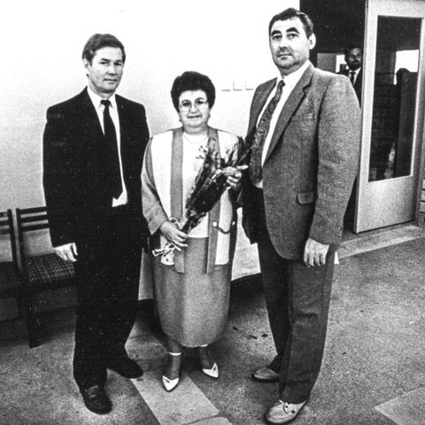 Поздравления | Горожане. 1994 г., г.Северодвинск. Фото #C5041.